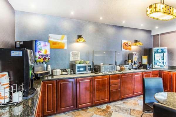 Quality Inn ブラック・マウンテン エクステリア 写真